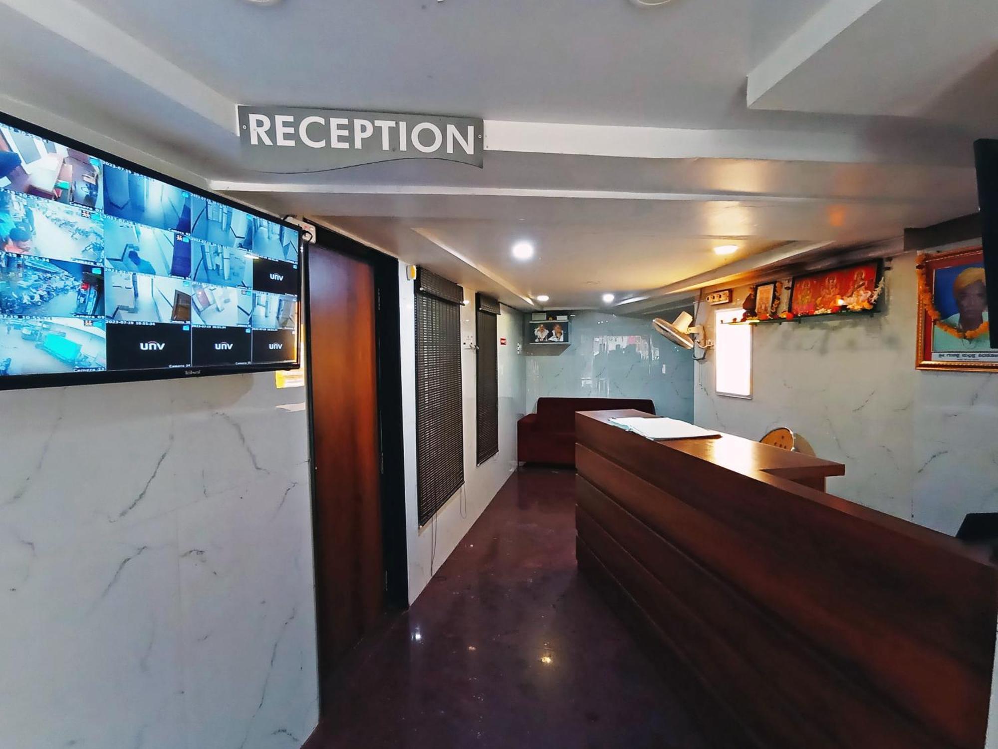 Staymaker Shri Shakti Residency Hubballi-Dharwar Zewnętrze zdjęcie
