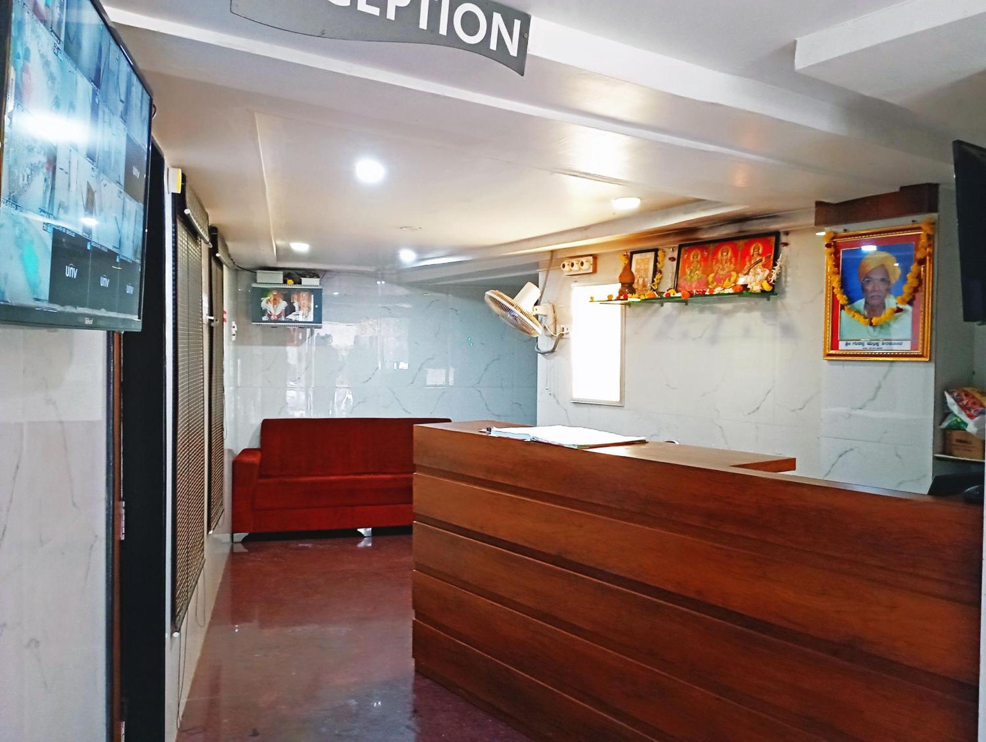 Staymaker Shri Shakti Residency Hubballi-Dharwar Zewnętrze zdjęcie